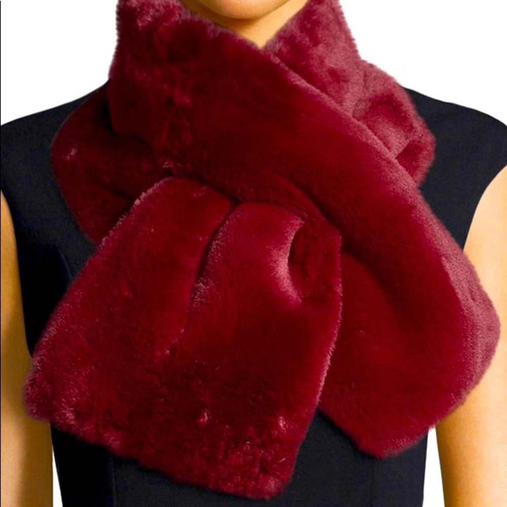 KIMBERLY.C Faux Fur Scarf